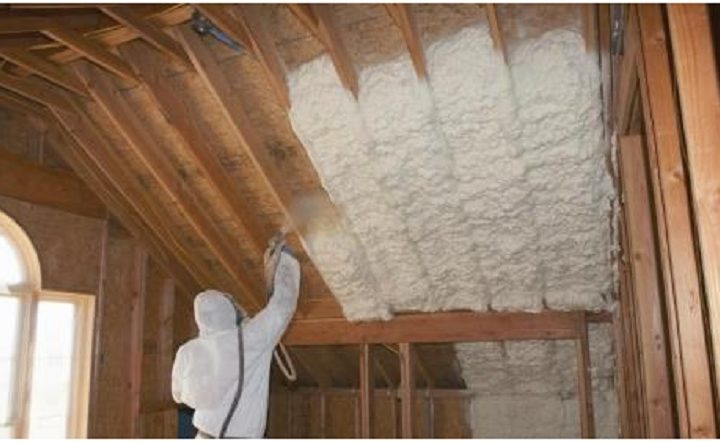 Spray foam – is it the best insulation material?